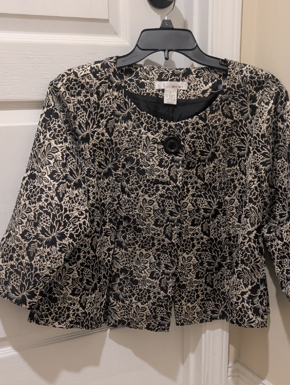 WD.NY Black and Golden Champagne Floral Metallic Jacquard Dress Jacket